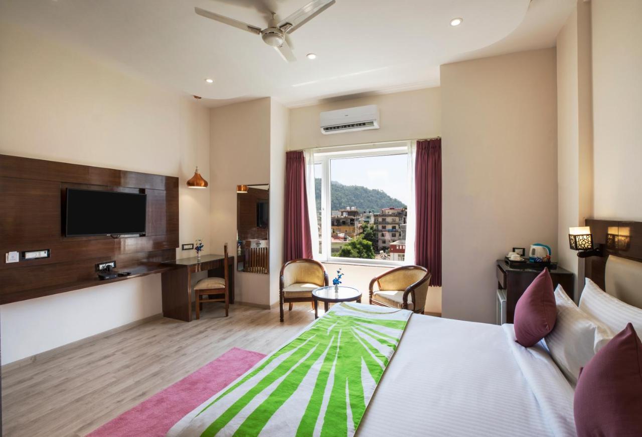 Regenta Inn On The Ganges Ришикеш Экстерьер фото
