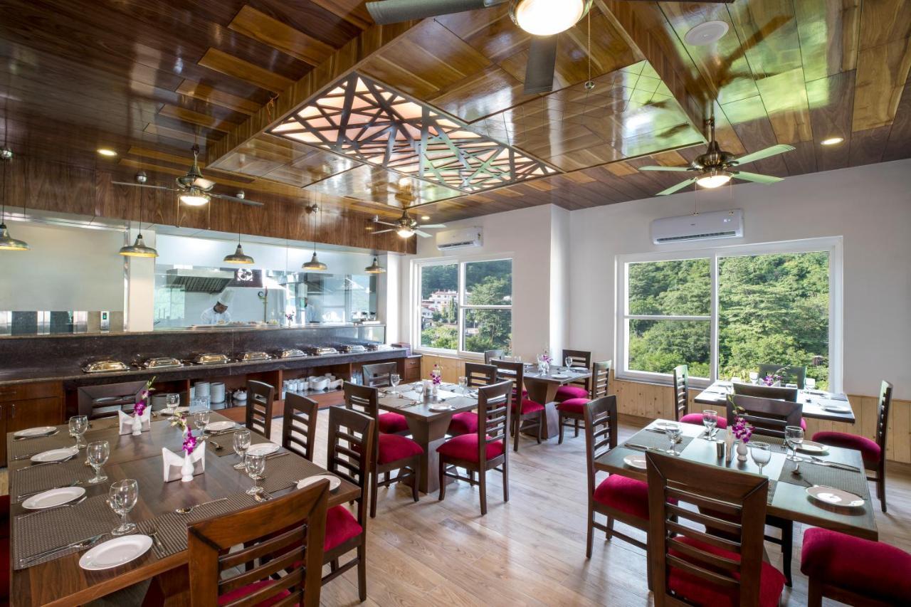 Regenta Inn On The Ganges Ришикеш Экстерьер фото